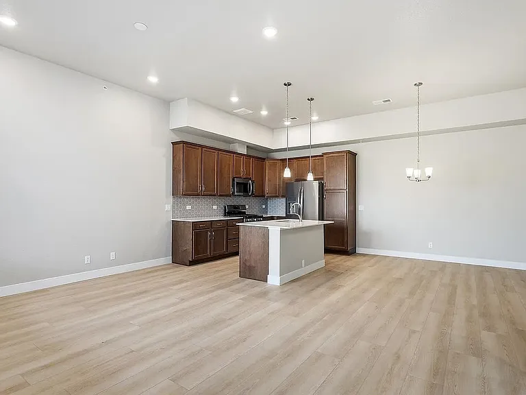 6793 Maple Leaf Dr #202 — Photo 2