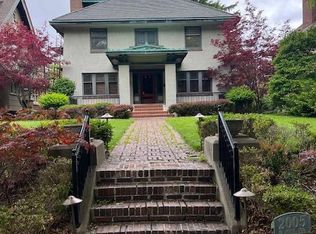 2005 N Hi Mount Blvd, Milwaukee, WI 53208