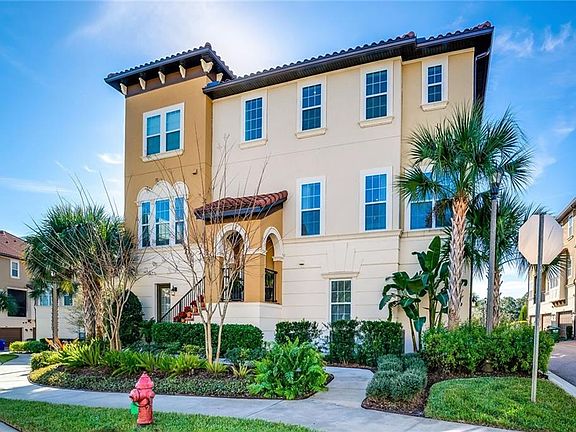 2nd image of 1600 Lobelia Dr