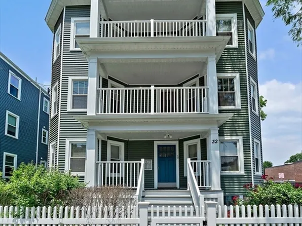 32 Gibson St #2, Dorchester, MA 02122