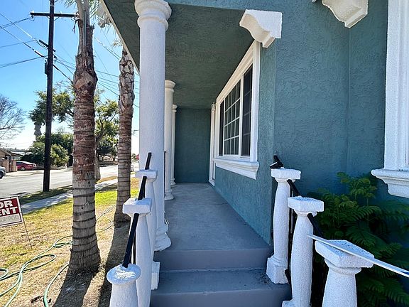 Front Bannister