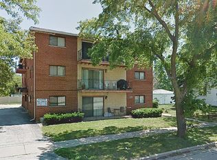 9645 Ridgeland Ave, Oak Lawn, IL 60453