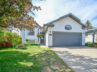 9123 N 105th Ave, Grande Prairie, AB T8X1H7