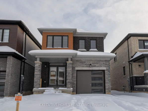 16 Ever Sweet Way W, Thorold, ON L2V 0L1