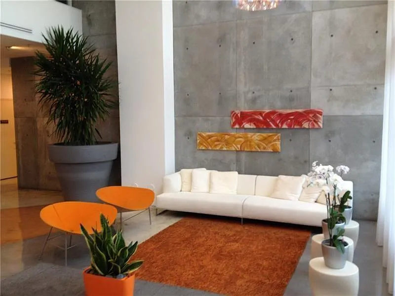 1 bed, 712 sqft, $2,250 — Photo 4