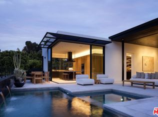 1450 Blue Jay Way, Los Angeles, CA 90069