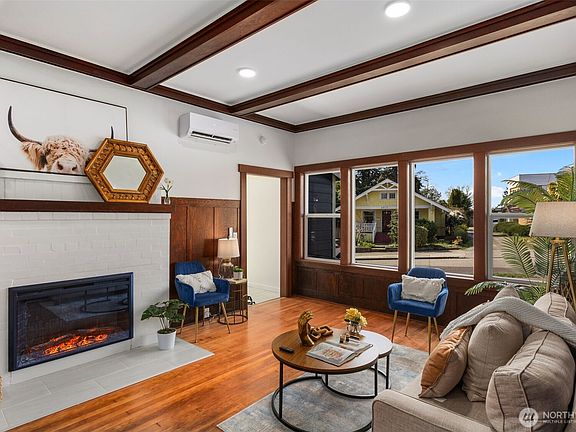 5th image of 6915 Seward Park Avenue S