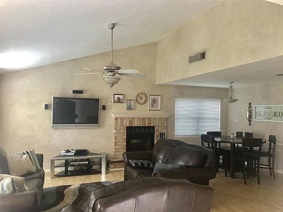 4th image of 5755 Brett Ln
