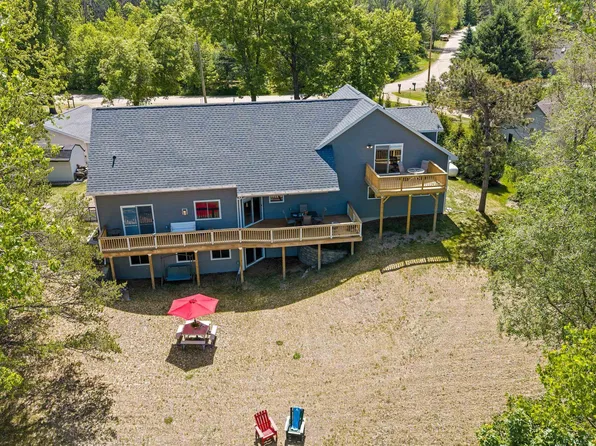 N1252 Morning Star Rd, Keshena, WI 54135