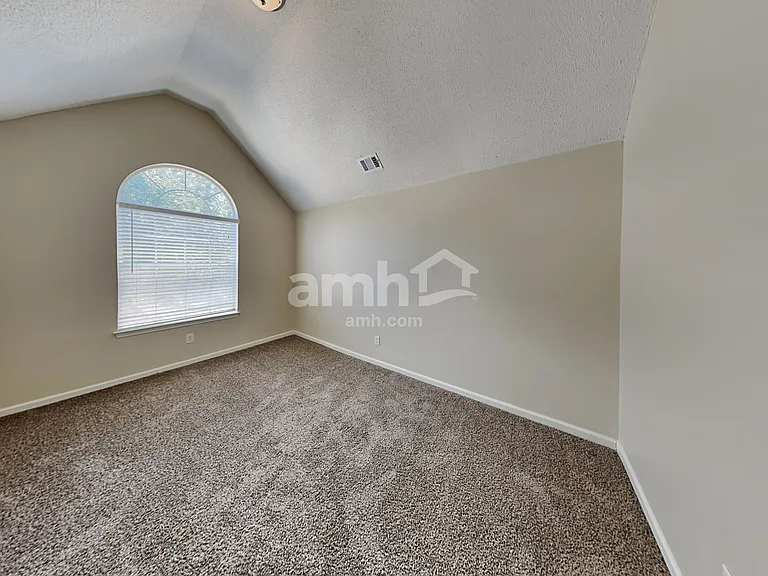 3094 Lonetree Point — Photo 23