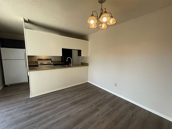 3rd image of 1212 N Major Dr #13S