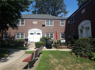 58-40 251st St #2, Queens, NY 11362