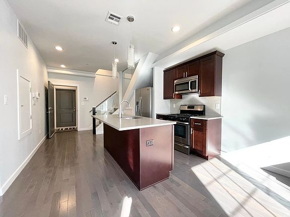 5th image of 1334 N 7th St APT 2F