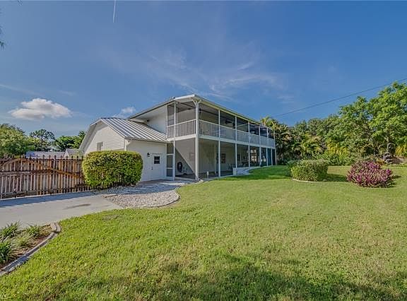 4th image of 6880 Circle Dr