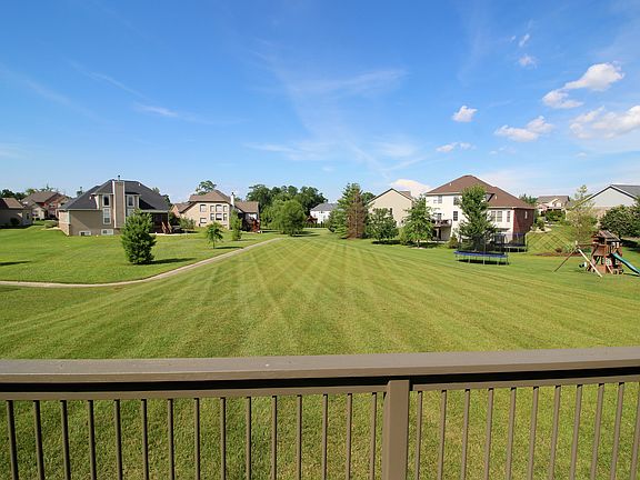 3rd image of 3344 Drysdale Ct