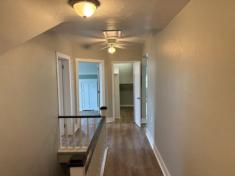 230 E Fairview Ave #4 — Photo 17
