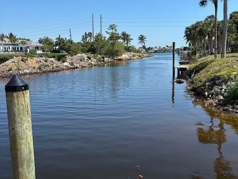 10 Mile Canal