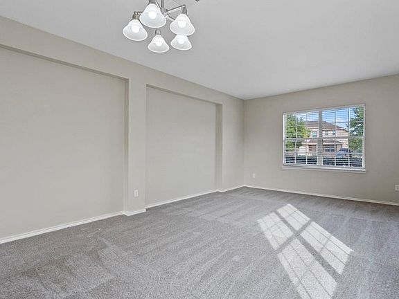 4th image of 5339 Duval Dr