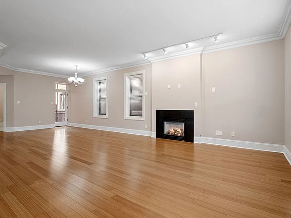 3rd image of 4440 Olive St APT 201