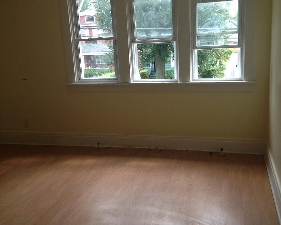 1st image of 230 Dartmouth Ave #2