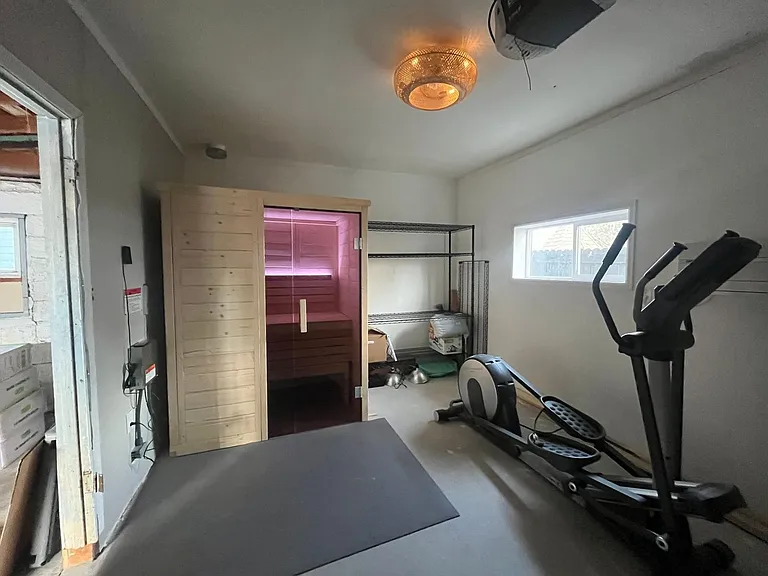 4164 Benton St — Photo 31