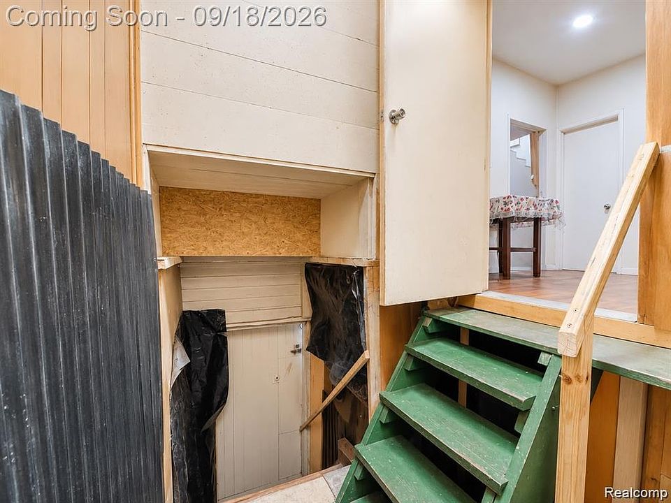 3875 Sobieski St, photo 16