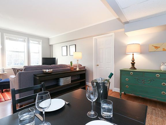 2nd image of 1737 N Queens Ln APT 125