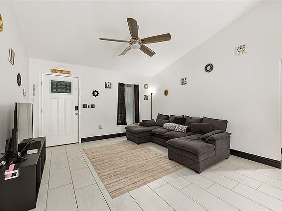 2nd image of 3781 SE 144th Ln