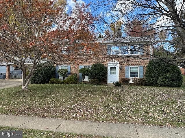1st image of 9508 Old Creek Dr