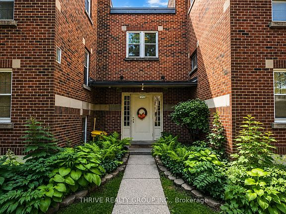 2nd image of 50 Ridout St S #32
