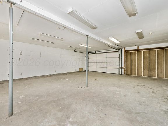 4th image of 3609 S Travis St