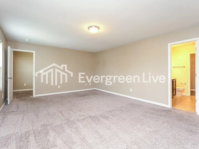 364 Kendall Dr — Photo 8