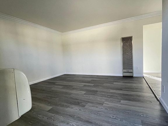3rd image of 11104 Aqua Vista St #41