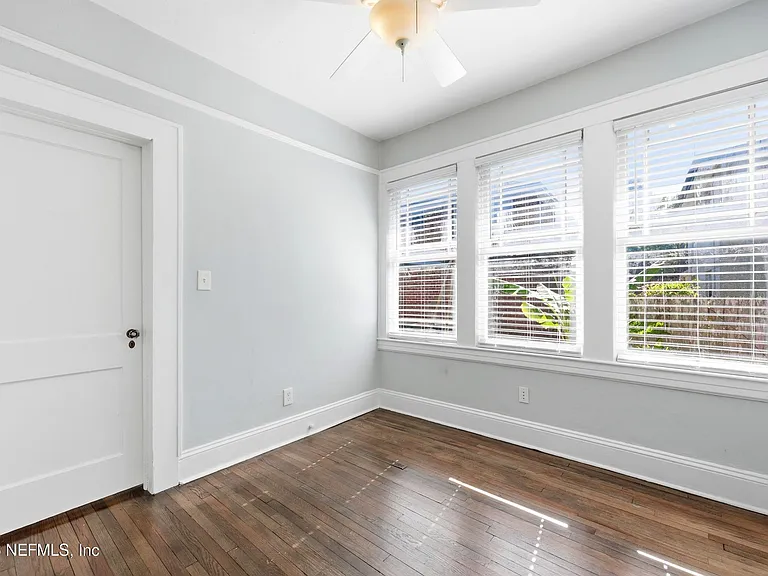 2614 Dellwood Ave — Photo 20