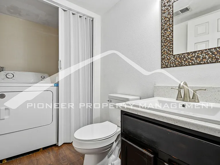 9901 E Evans Ave #4B — Photo 16