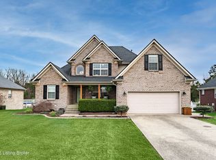 378 Persimmon Dr, Mount Washington, KY
