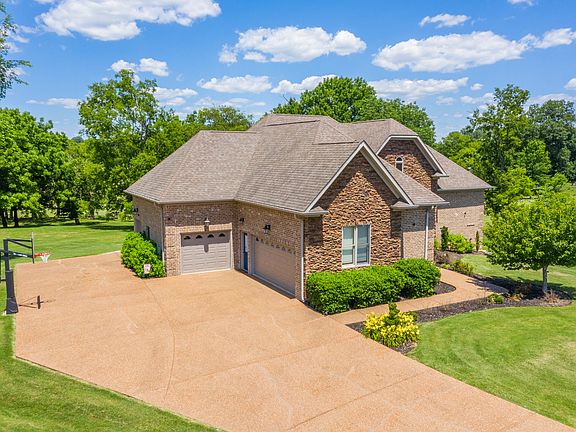 2nd image of 283 Chipaway Dr