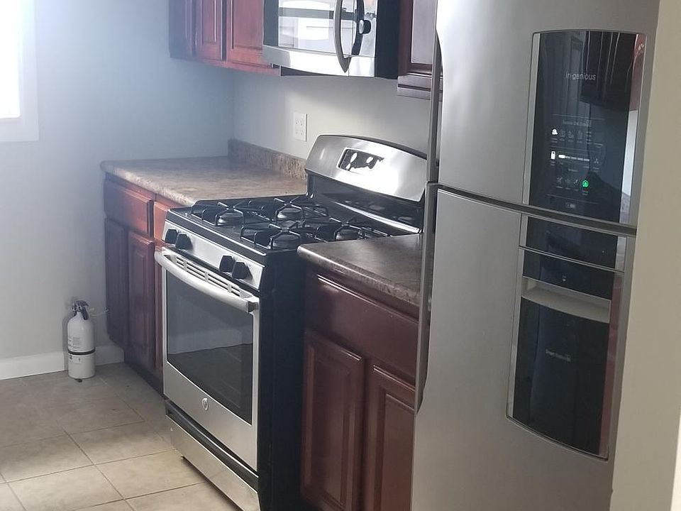 1st image of 214 N Jefferson Ave APT A