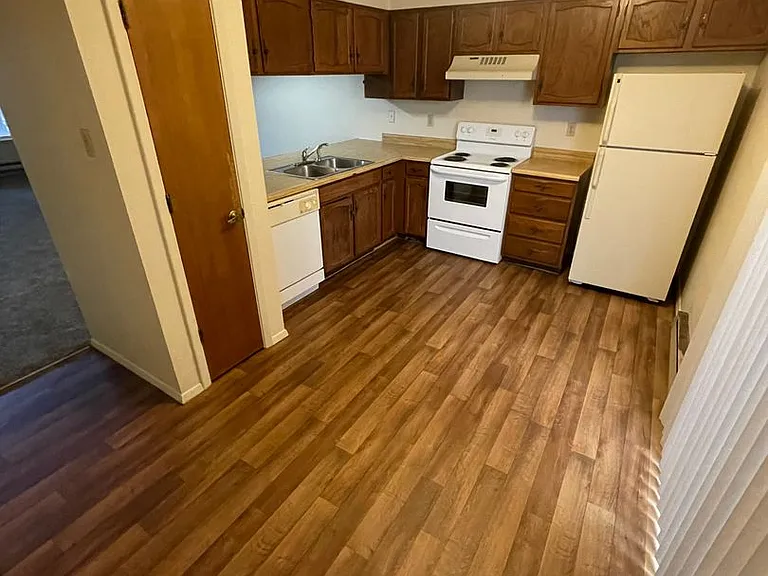 1345 Branson Ave #3D — Photo 5