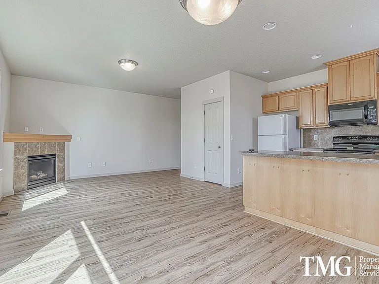 7419 NE 55th St — Photo 6