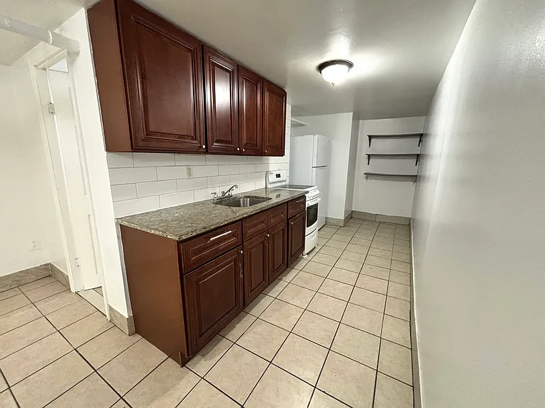 723 E 222nd St #3 — Photo 1