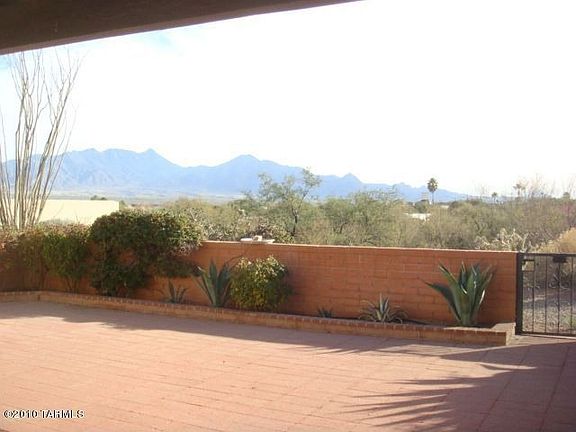 2nd image of 633 W Paseo Del Prado