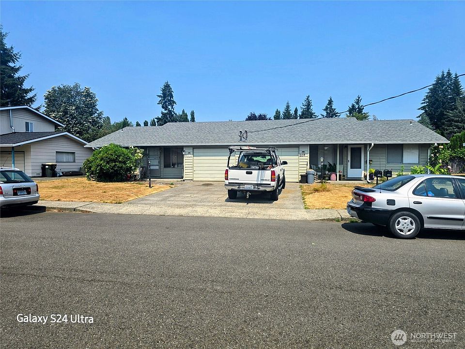 1st image of 606 & 608 Primrose Lane SE