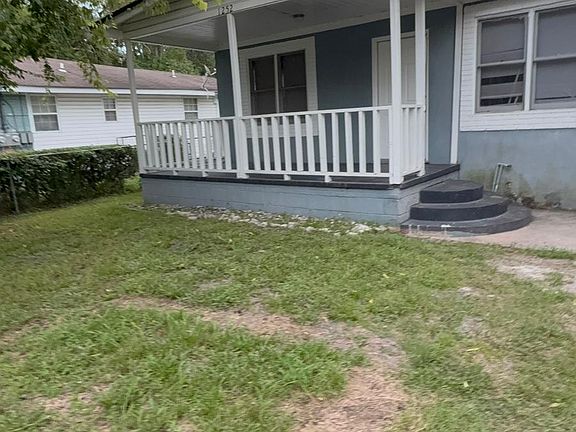 2nd image of 1252 W 30th St