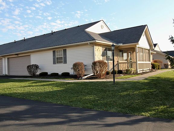 3rd image of 682 Fox Run Cir N