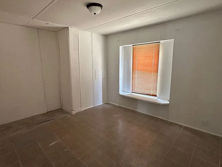26 Joe Walker Ct — Photo 5