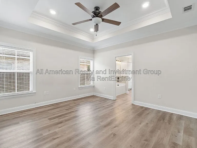 331 Adams Dr — Photo 20