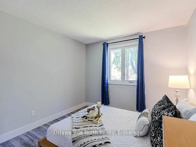 35 Tauvette St — Photo 20
