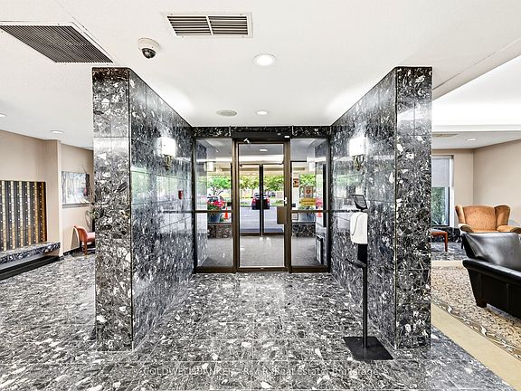 4th image of 900 Wilson Rd N #305