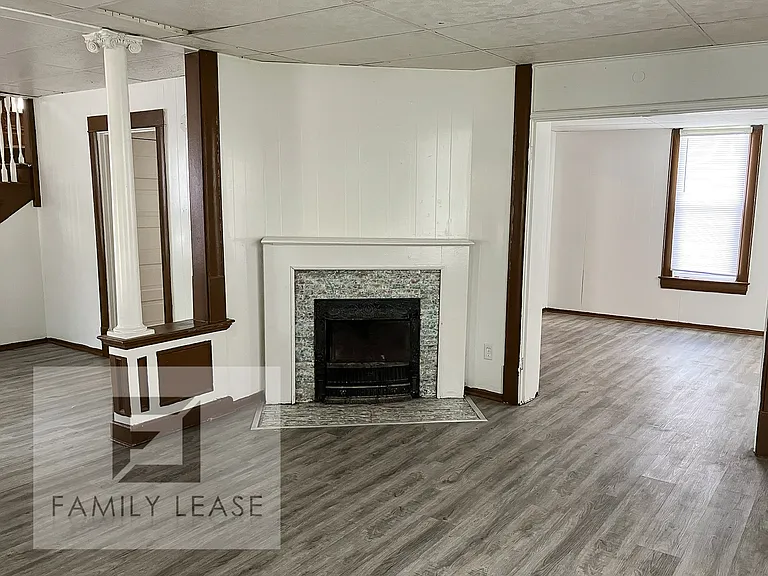 1613 N Edward St — Photo 5